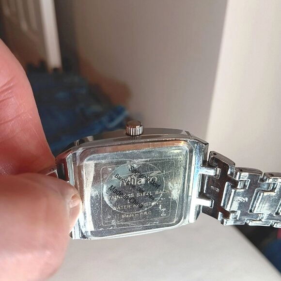 Milano Silver Tone Watch Metal Strap Men's - Picture 7 of 8